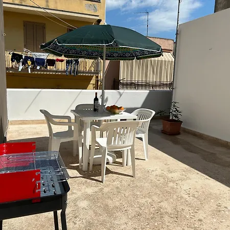 La Casa Di Nella Near The Sandy With Wi-fi * Avola