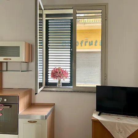La Casa Di Nella Near The Sandy With Wi-fi Holiday home