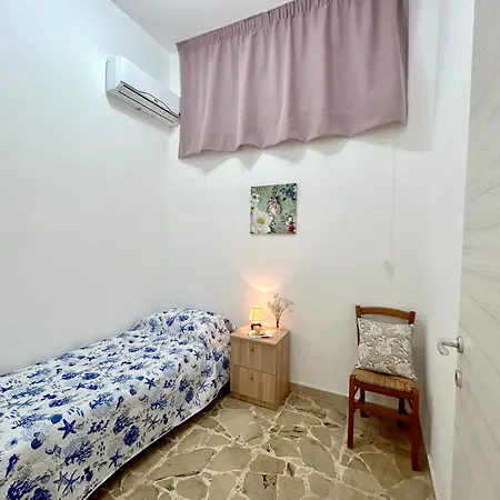 La Casa Di Nella Near The Sandy With Wi-fi